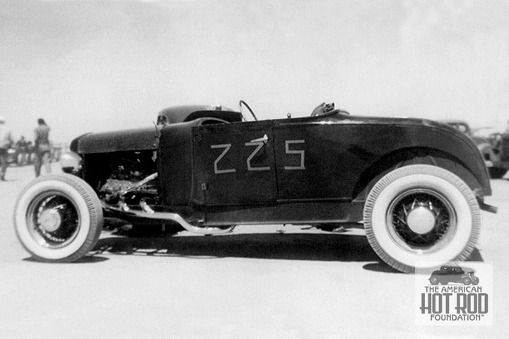 Elvis Presley's hot rod from the movie Loving You in the 40s, photo 1.
