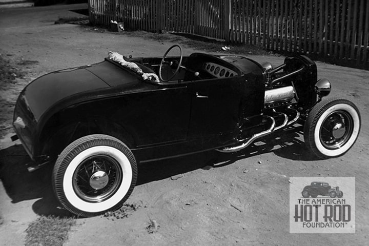 Elvis Presley's hot rod from the movie Loving You in the 40s, photo 2.