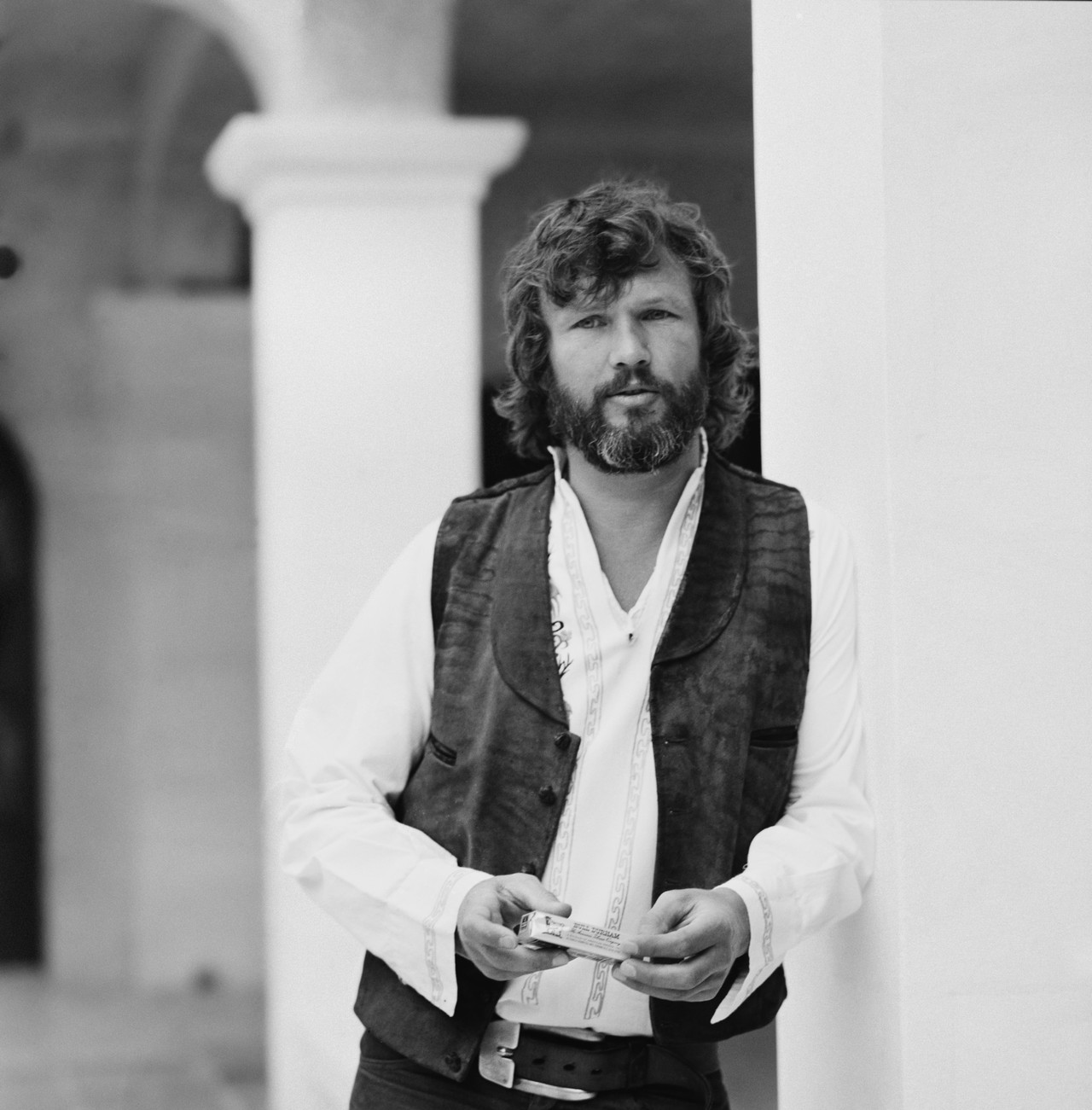 Kris Kristofferson in the movie Blume In Love 1973