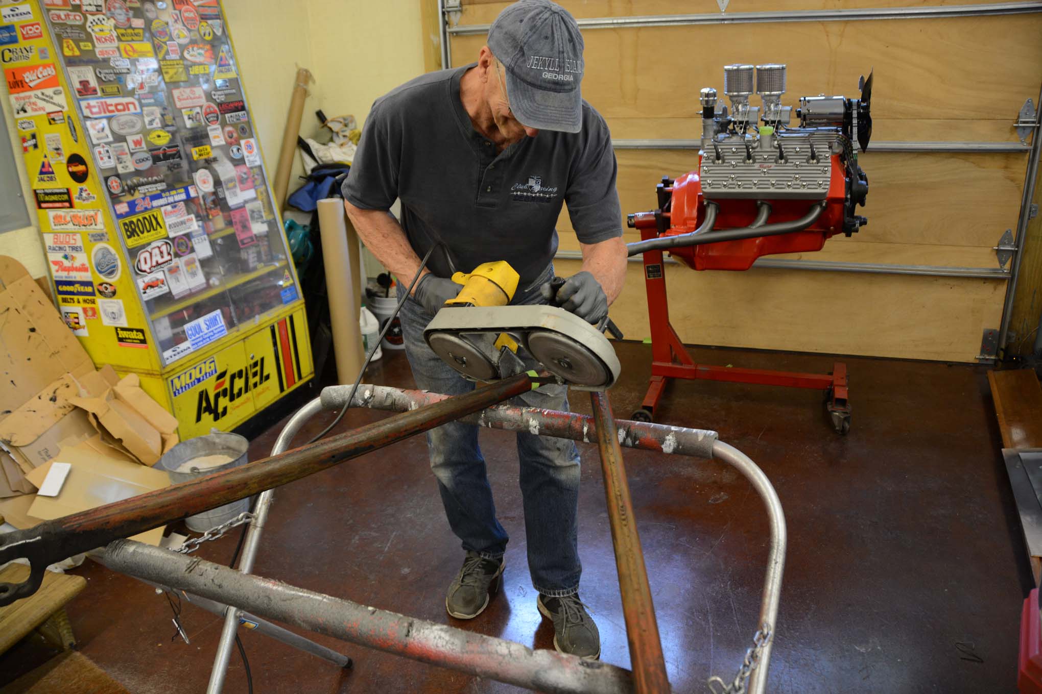 The process of creating the split wishbones design, photo 3.