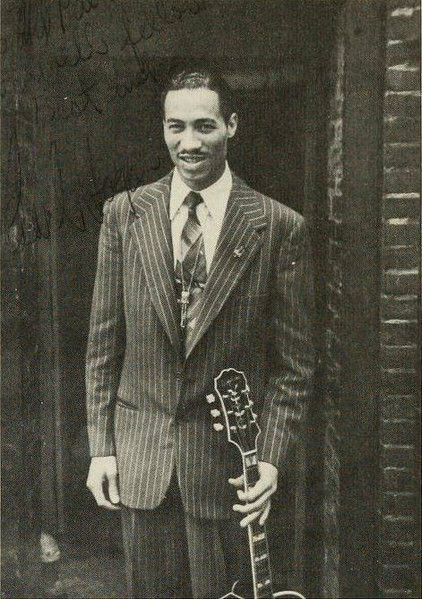 Carl Hogan, guitarist in Louis Jordan's band