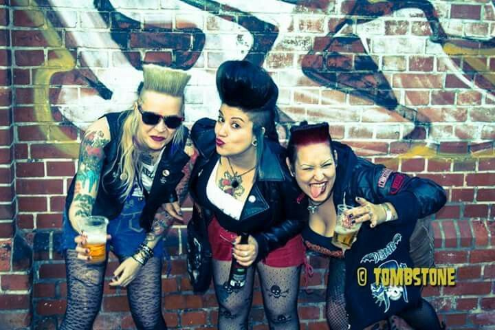 photo of the band As Diabatz