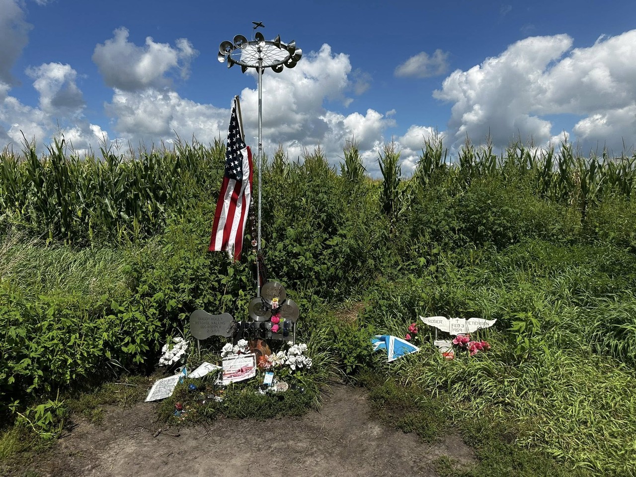 crash-site-summer-2025-01 The crash site of the plane with Buddy Holly, Ritchie Valens and the Big Bopper. Photos from the Deke Dickerson Group, summer 2025