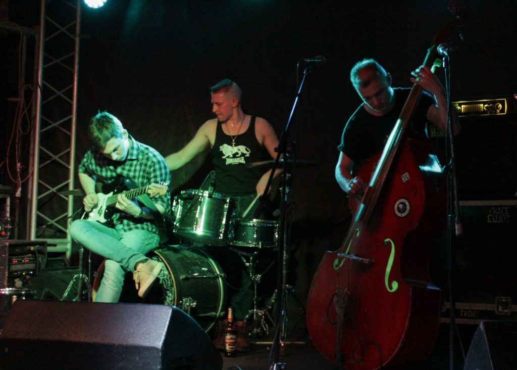 Lucky 12, 2020, Doc, De, Alex, 2 sticks, 10 strings