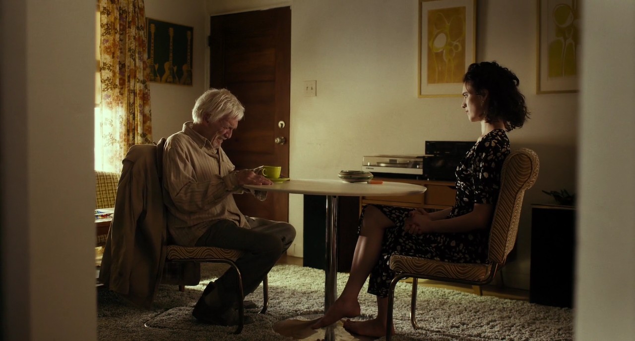 Father and Honey, Margaret Qualley as Honey