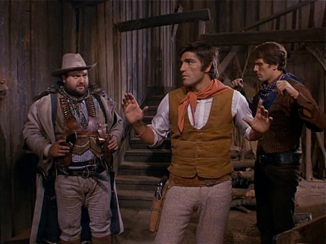 Vivi o preferibilmente morti, shot from a western