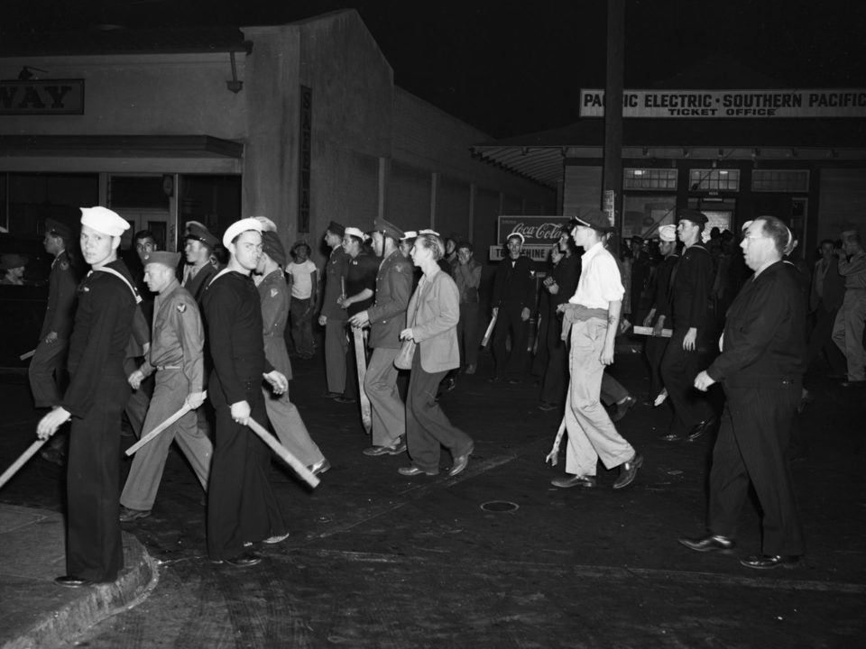 sailors armed with clubs, bottles in search of Zoot-suiters and Mexican Americans, Zoot Suit Riot, Los Angeles in 1943