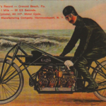 Curtiss V-8: 220 km/h in 1907