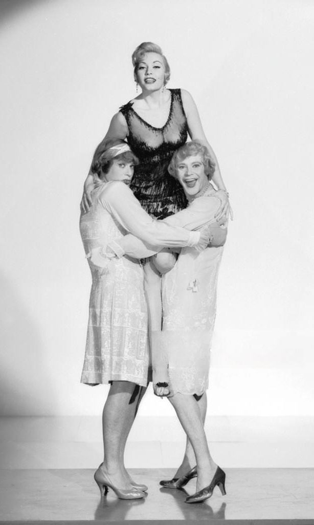 sandra-warner-tony-curtis-jack-lemmon-02-1