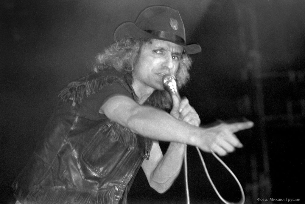 At the concerts of the Zvukovaya Dorozhka Festival of the Moskovsky Komsomolets newspaper, which were held at the Olympic Sports Complex in Moscow on April 14-15, 1989. Photo: Mikhail Grushin