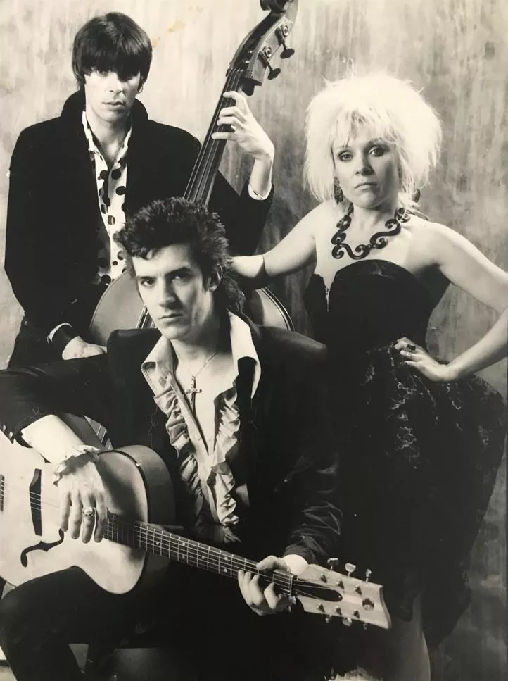 Vaya Con Dios photo for release of the first single Just a Friend of Mine, 1987